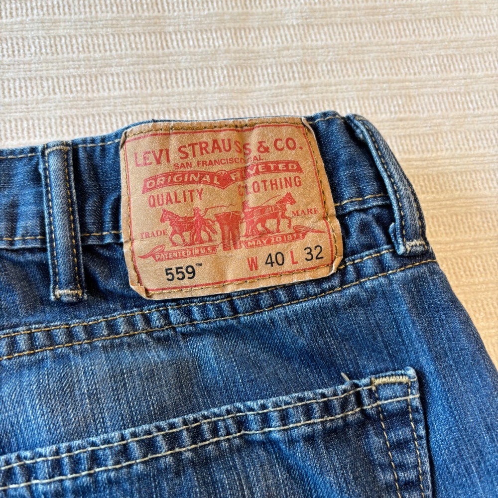 Levis 559 Relaxed Straight Jeans Mens 40x32 Medium Wash Blue Denim 100% Cotton
